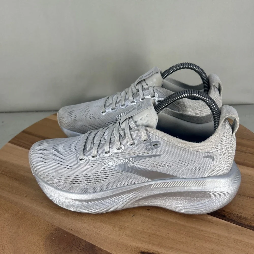 Brooks Adrenaline GTS 25 Women Running Shoes Silver Grey 1204431B184 Size 7.5